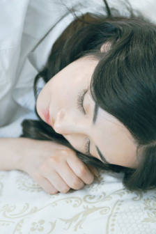 深入抽搐